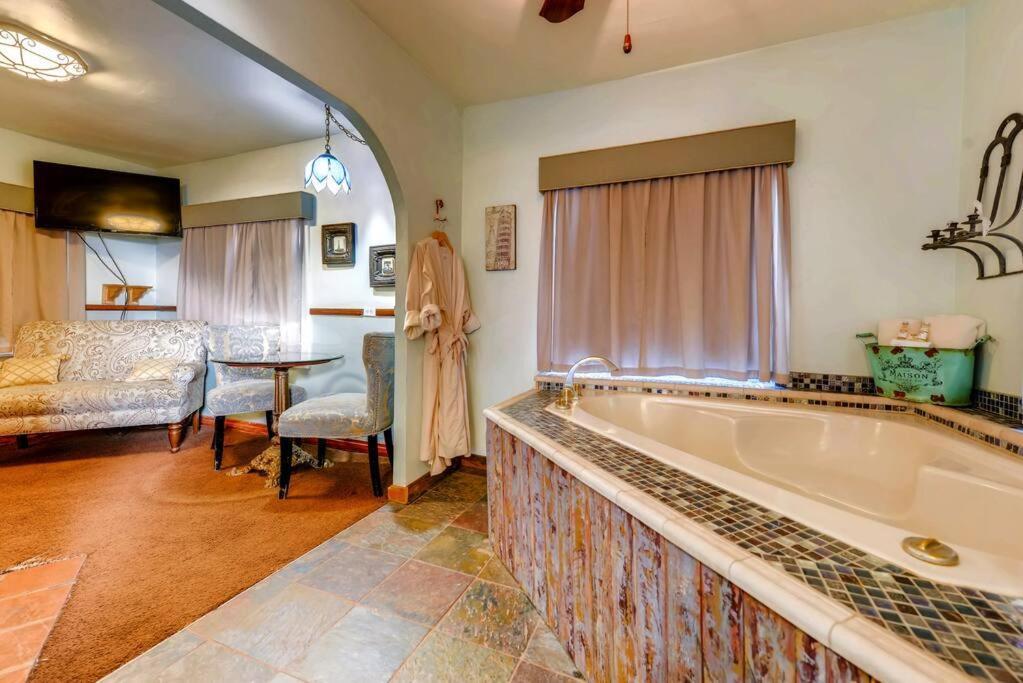 Cliff House Lodge And Hot Tub Cottages Morrison Buitenkant foto