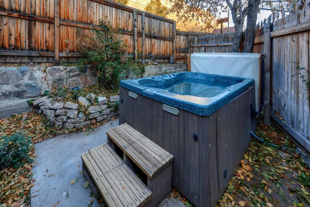 Cliff House Lodge And Hot Tub Cottages Morrison Buitenkant foto