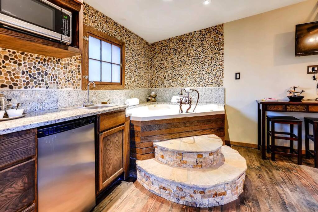 Cliff House Lodge And Hot Tub Cottages Morrison Buitenkant foto